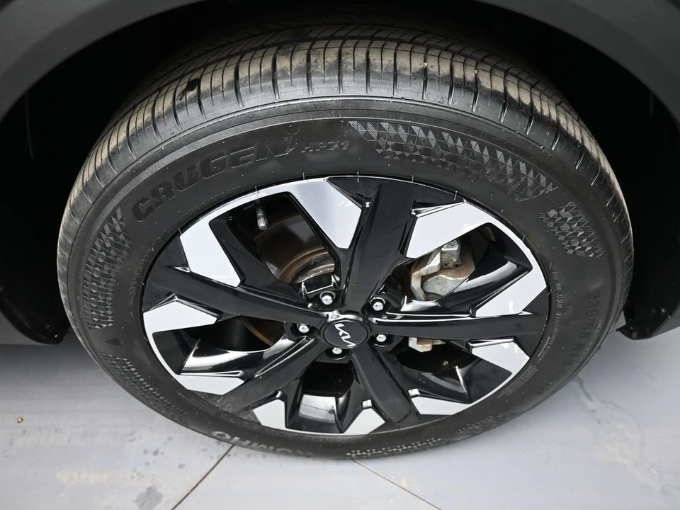 2023 Kia Sportage - Image 13 of 21