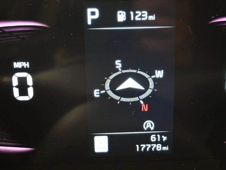 2023 Kia Sportage - Image 16 of 21