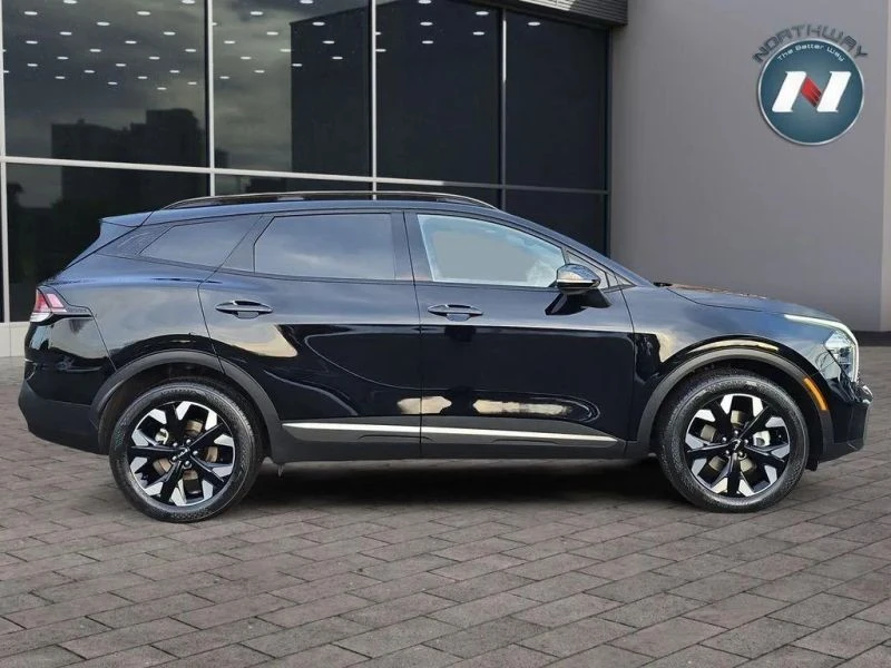 2023 Kia Sportage - Image 6 of 12