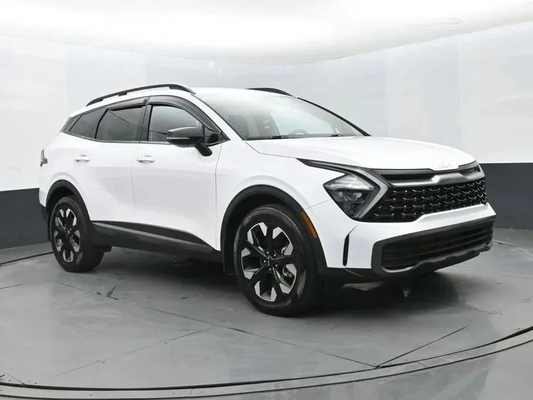 2023 Kia Sportage - Image 2 of 12