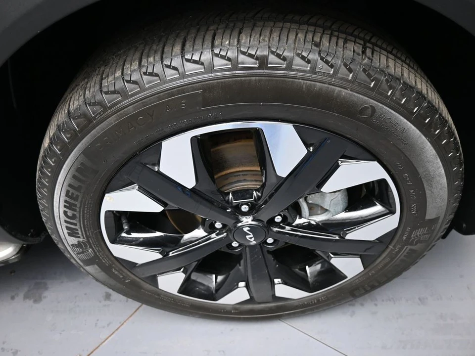2023 Kia Sportage - Image 12 of 21