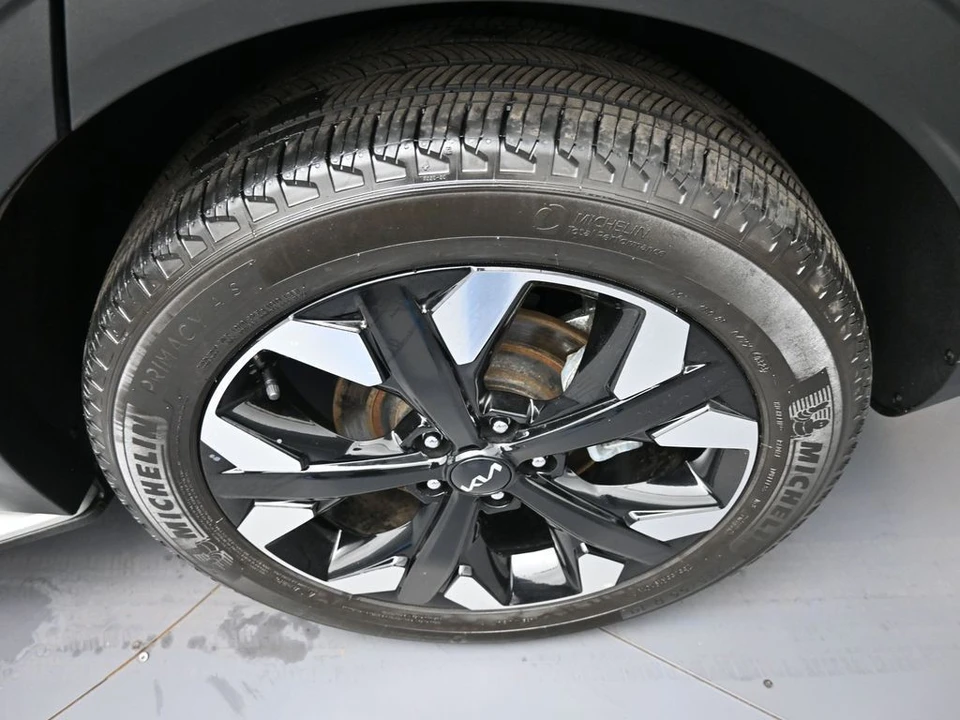2023 Kia Sportage - Image 15 of 21