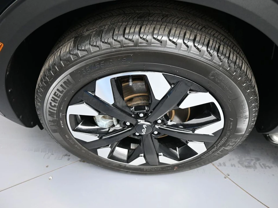 2023 Kia Sportage - Image 14 of 21