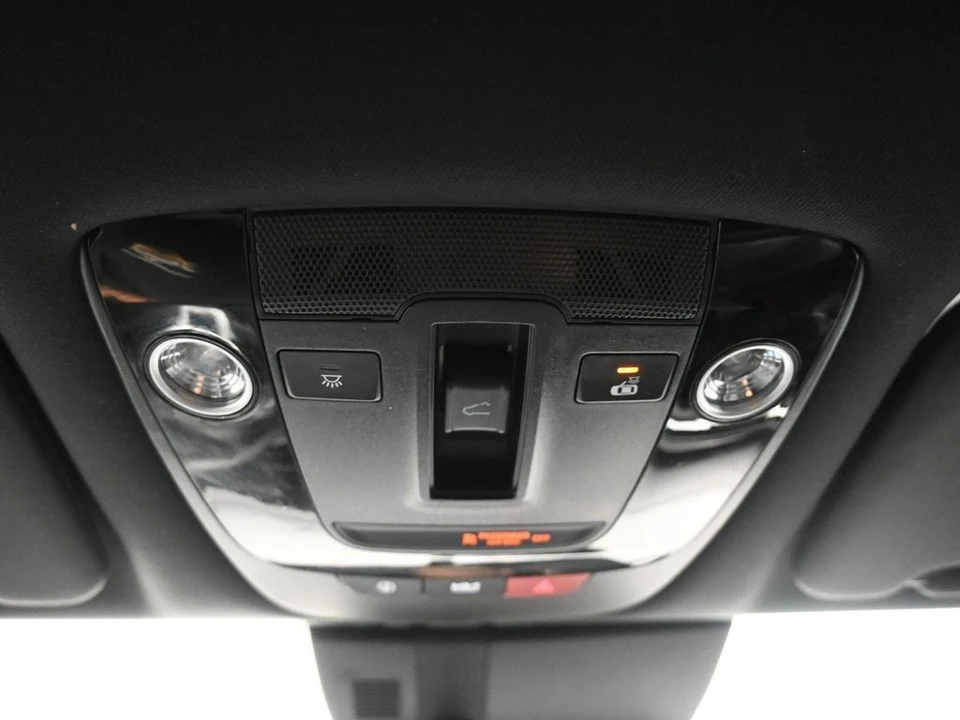 2023 Kia Sportage - Image 17 of 21