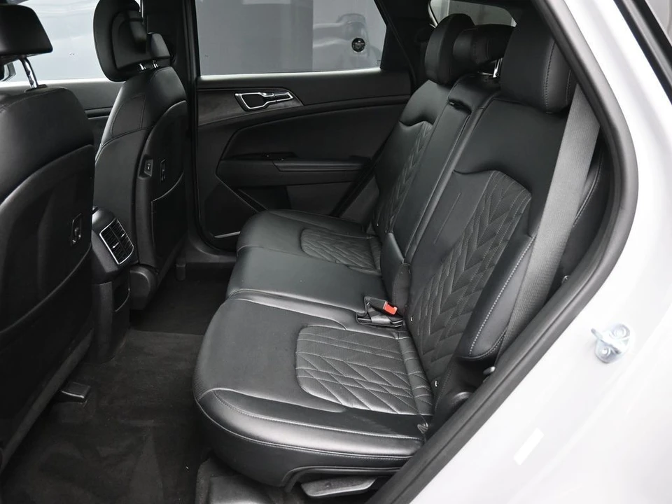 2023 Kia Sportage - Image 21 of 21