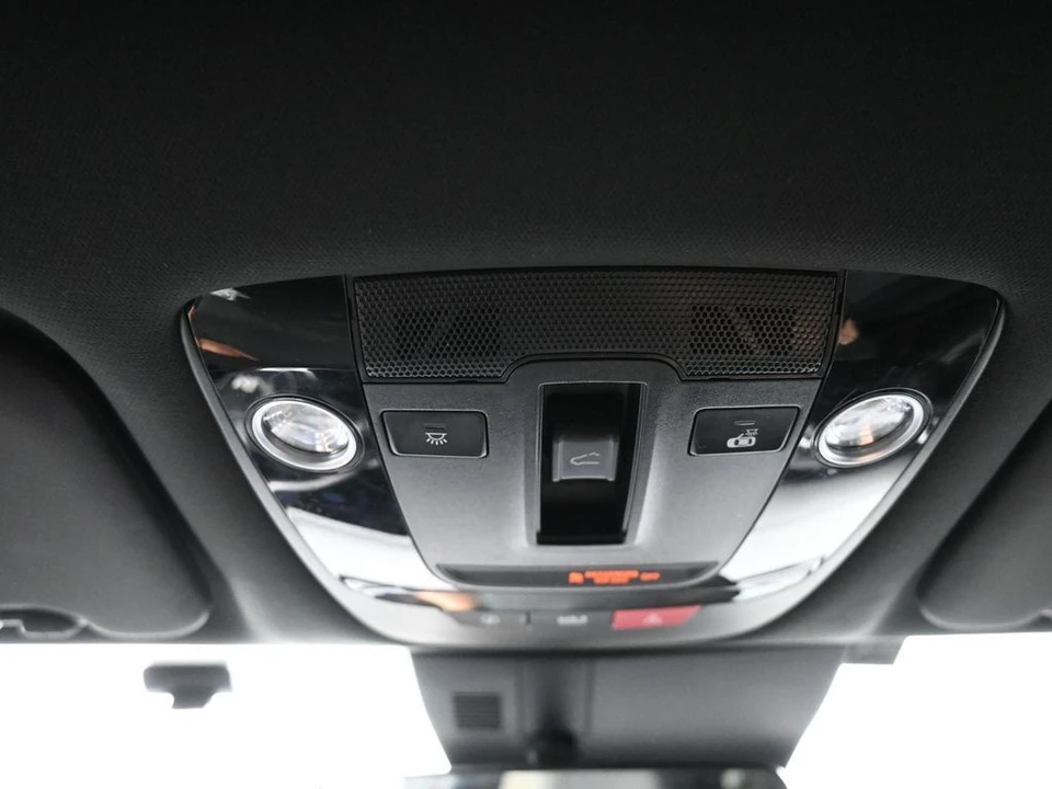 2023 Kia Sportage - Image 17 of 21