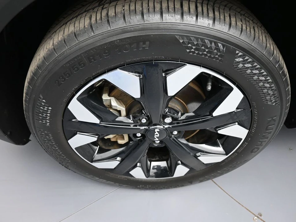 2023 Kia Sportage - Image 14 of 21
