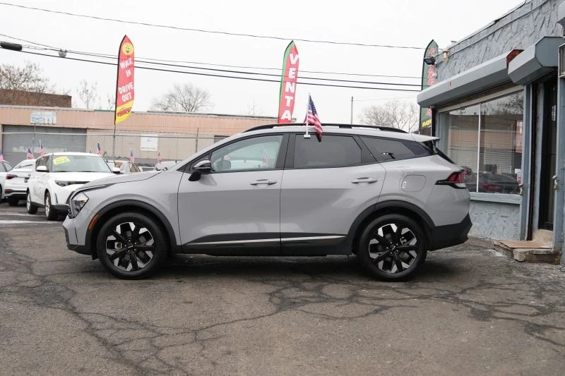 2023 Kia Sportage - Image 2 of 12