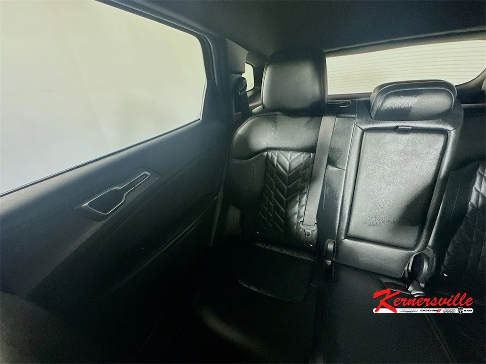2023 Kia Sportage - Image 12 of 21