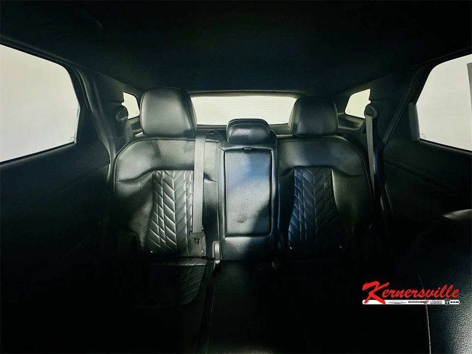 2023 Kia Sportage - Image 13 of 21