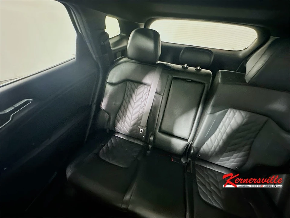 2023 Kia Sportage - Image 12 of 21