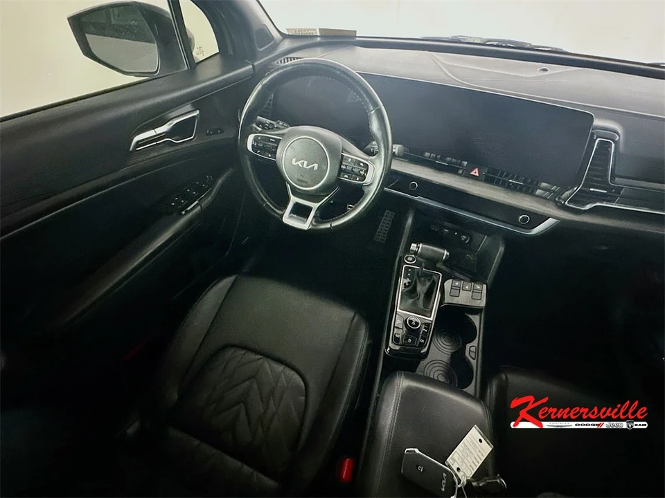 2023 Kia Sportage - Image 9 of 12