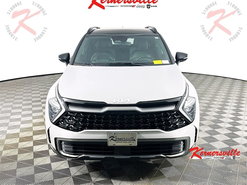 2023 Kia Sportage - Image 2 of 12