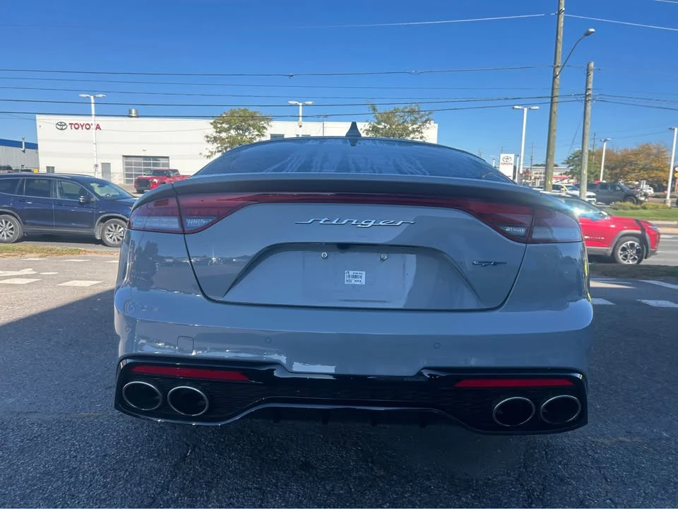2023 Kia Stinger - Image 6 of 20