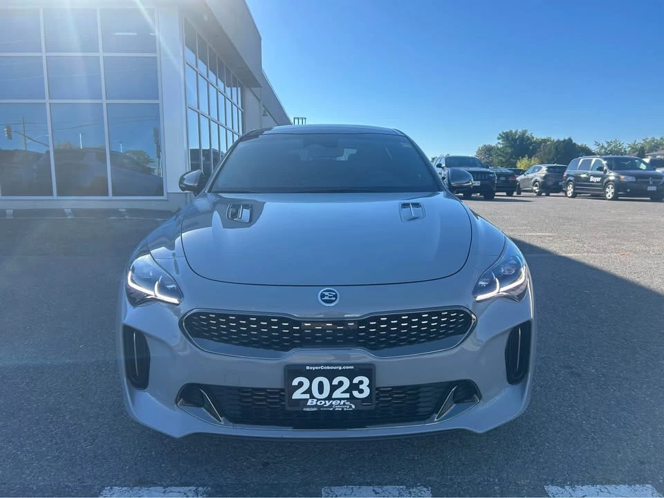2023 Kia Stinger - Image 2 of 20