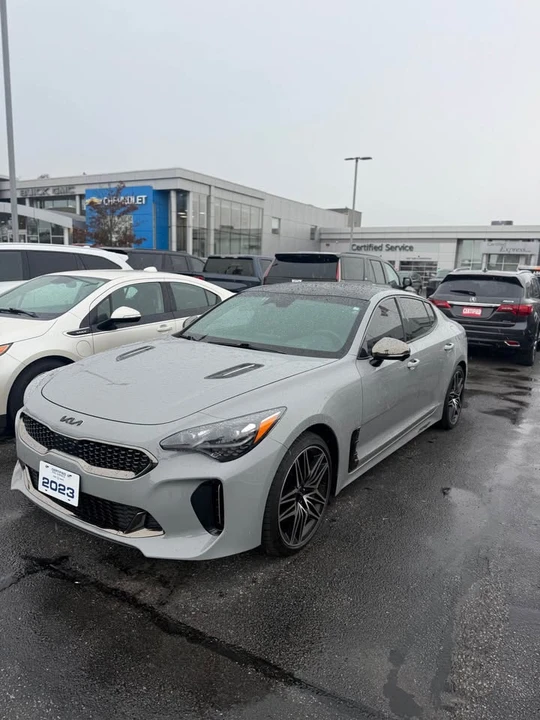 2023 Kia Stinger - Image 3 of 13