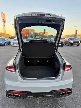2023 Kia Stinger