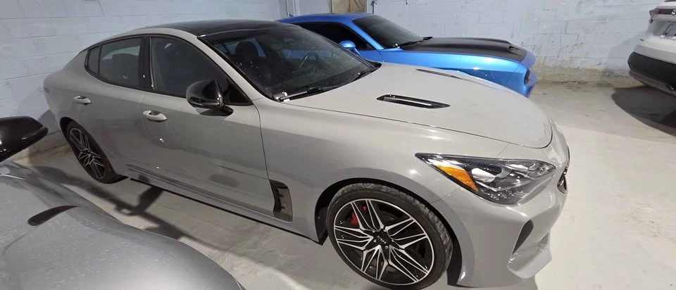 2023 Kia Stinger - Image 4 of 13