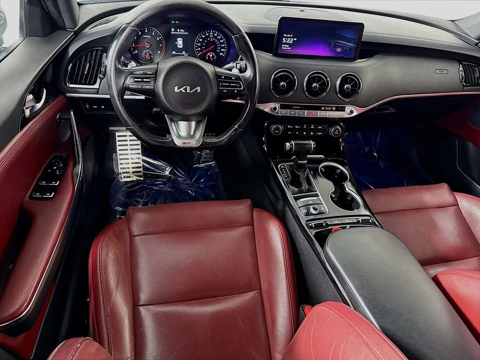 2023 Kia Stinger - Image 13 of 20