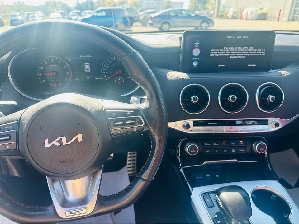 2023 Kia Stinger - Image 4 of 6