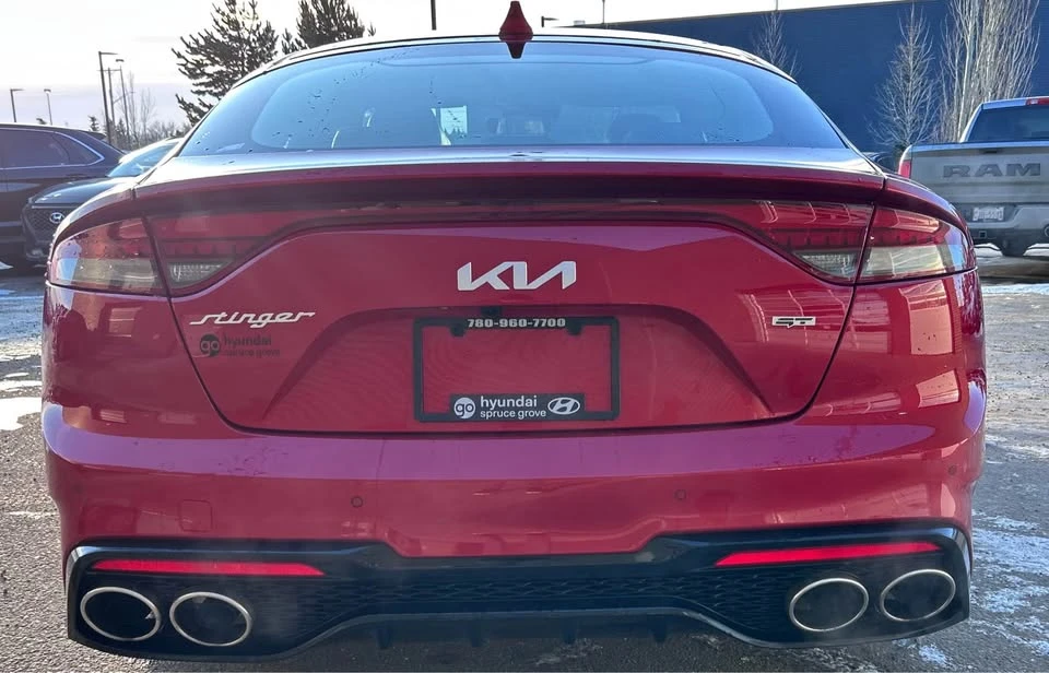 2023 Kia Stinger - Image 5 of 9