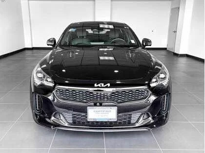 2023 Kia Stinger - Image 2 of 3