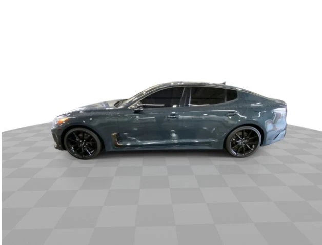 2023 Kia Stinger - Image 2 of 7