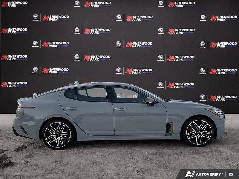 2023 Kia Stinger - Image 6 of 19