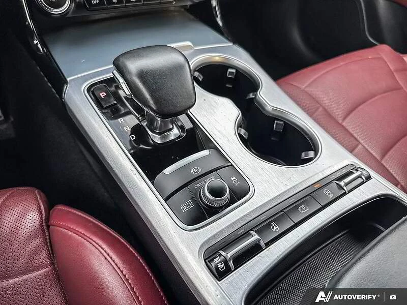 2023 Kia Stinger - Image 12 of 19