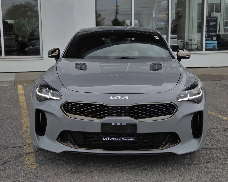 2023 Kia Stinger - Image 2 of 19