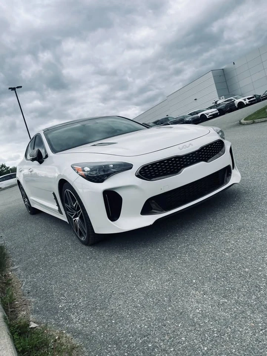 2023 Kia Stinger - Image 3 of 7
