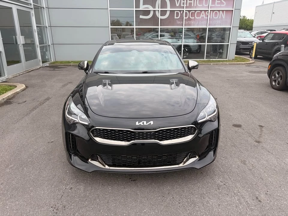 2023 Kia Stinger - Image 2 of 16
