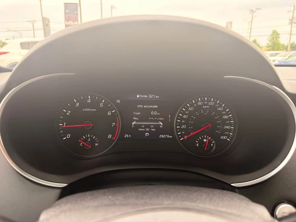 2023 Kia Stinger - Image 16 of 16