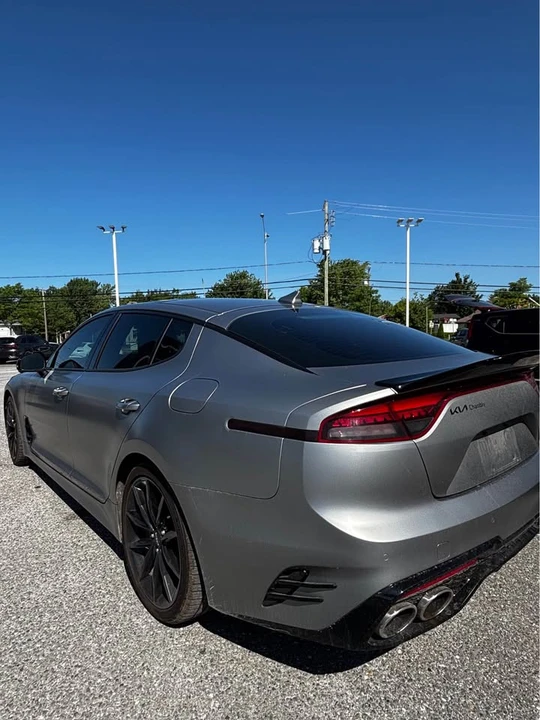 2023 Kia Stinger - Image 6 of 9