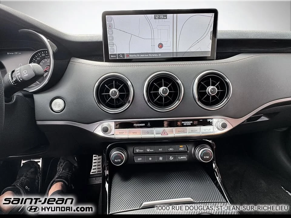2023 Kia Stinger GT - Image 16 of 20