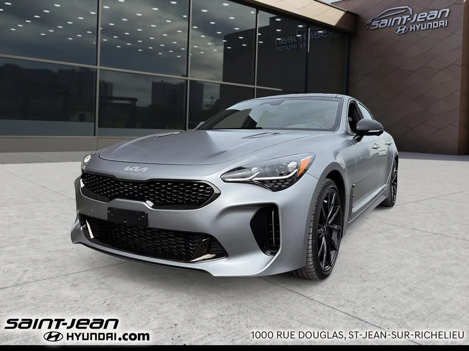 2023 Kia Stinger GT - Image 19 of 20