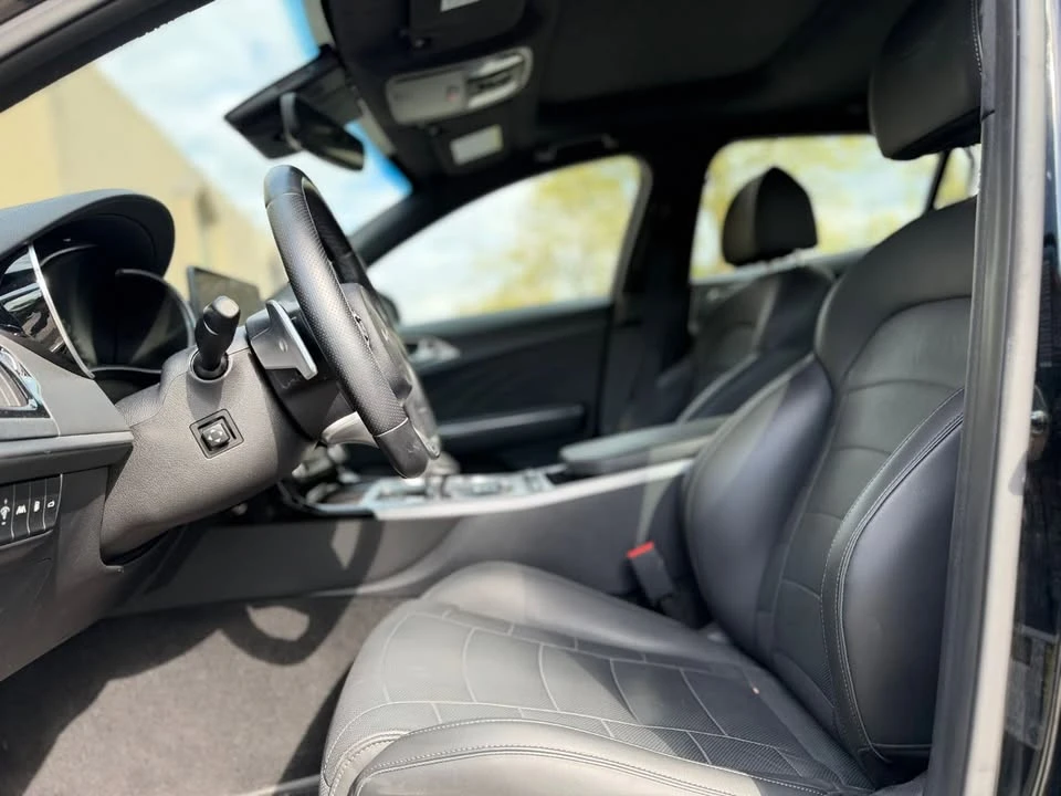 2023 Kia Stinger - Image 18 of 21