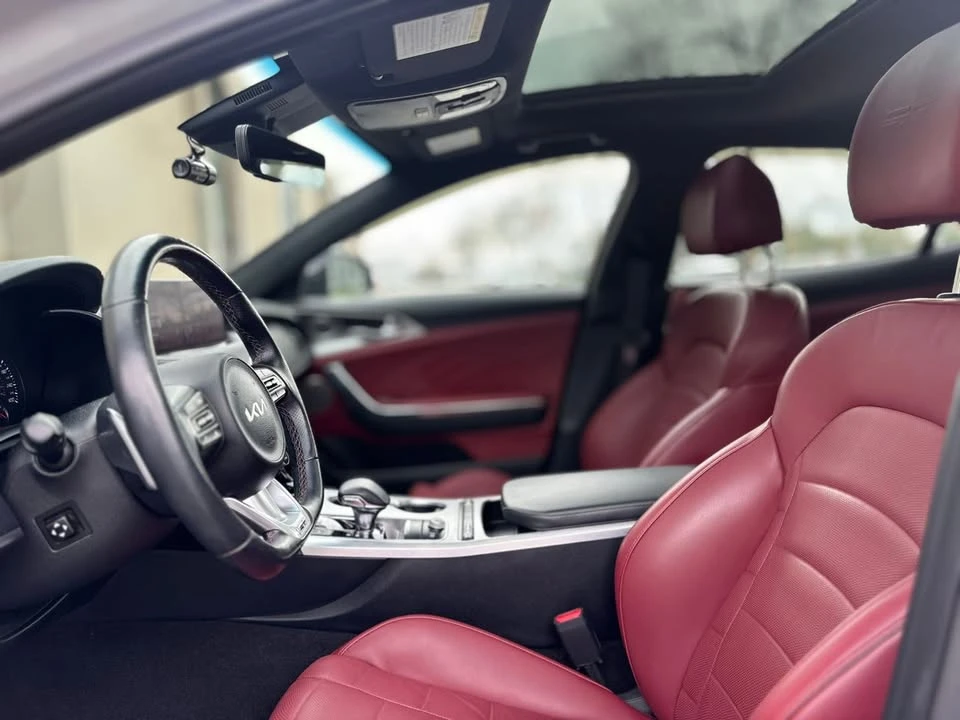 2023 Kia Stinger GT - Image 7 of 16
