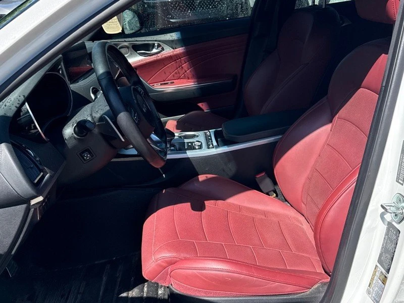 2023 Kia Stinger GT - Image 17 of 18