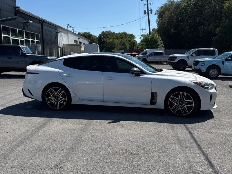 2023 Kia Stinger GT - Image 4 of 18