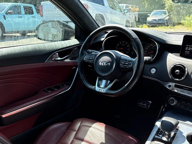 2023 Kia Stinger GT - Image 14 of 18
