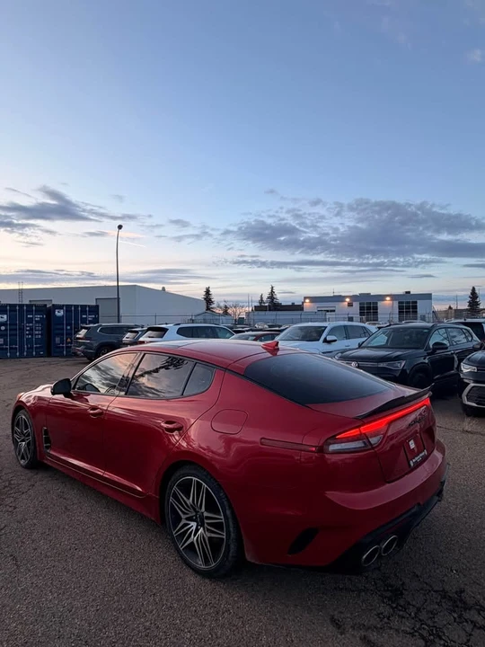 2023 Kia Stinger GT - Image 8 of 15