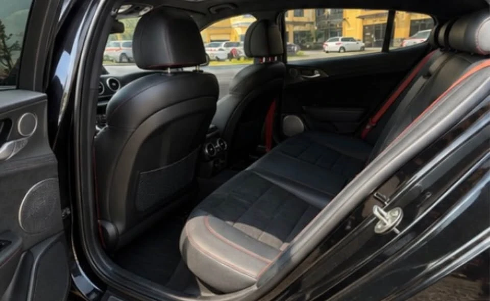 2023 Kia Stinger GT - Image 7 of 7