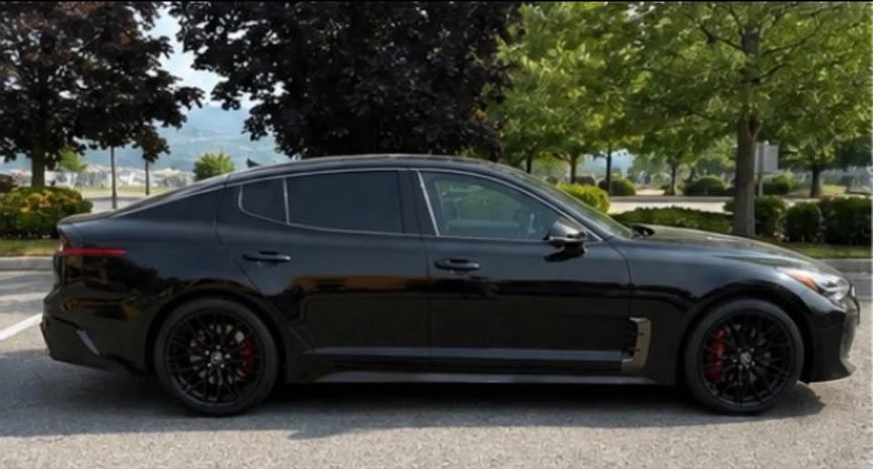 2023 Kia Stinger GT - Image 3 of 7