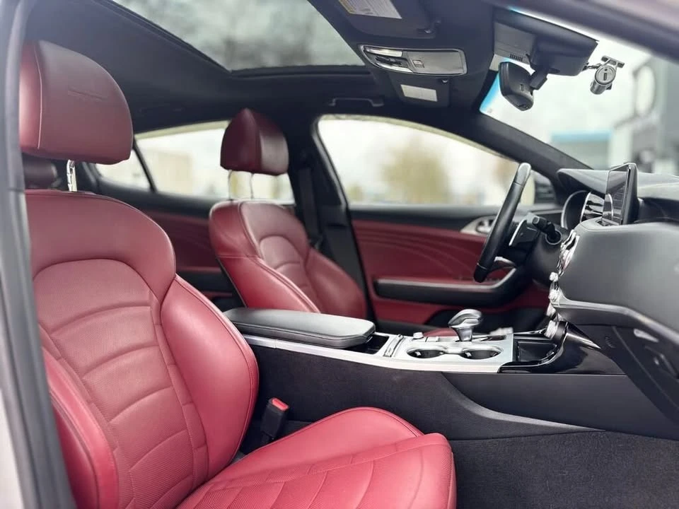 2023 Kia Stinger GT - Image 12 of 16