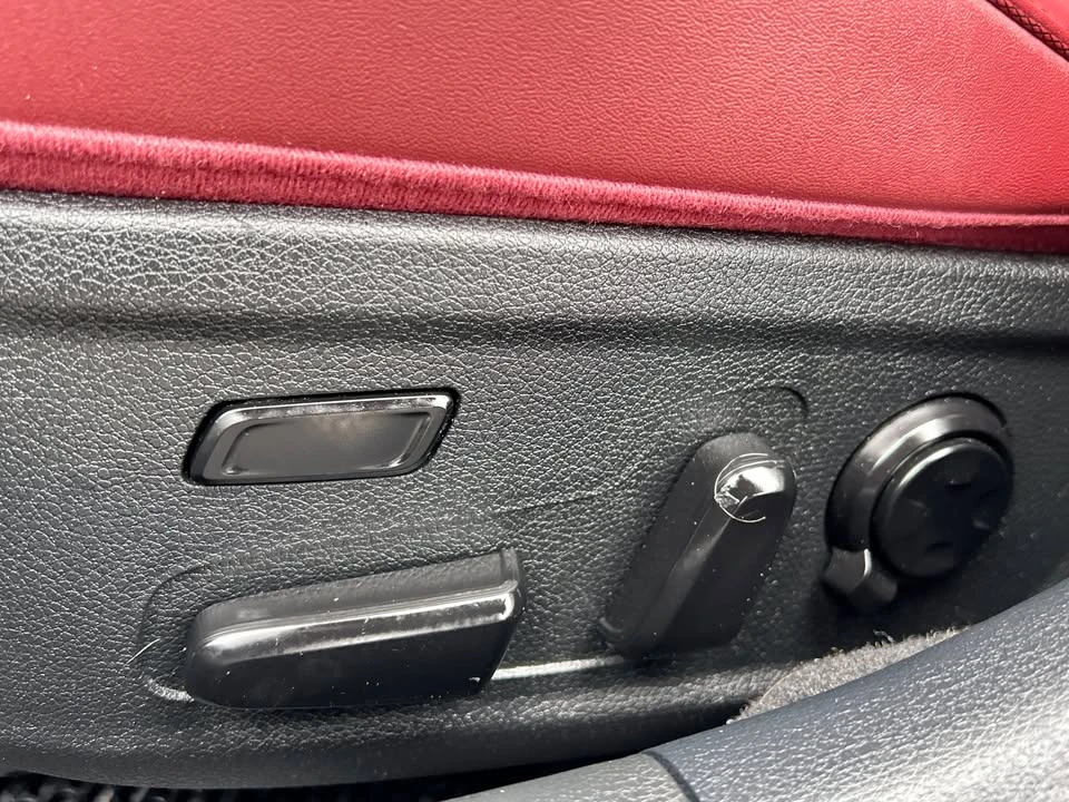 2023 Kia Stinger GT - Image 4 of 17
