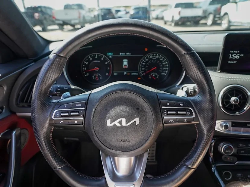 2023 Kia Stinger GT - Image 11 of 20
