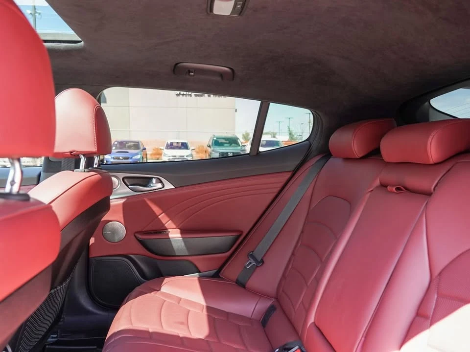 2023 Kia Stinger GT - Image 18 of 20