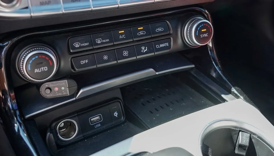 2023 Kia Stinger GT - Image 15 of 20
