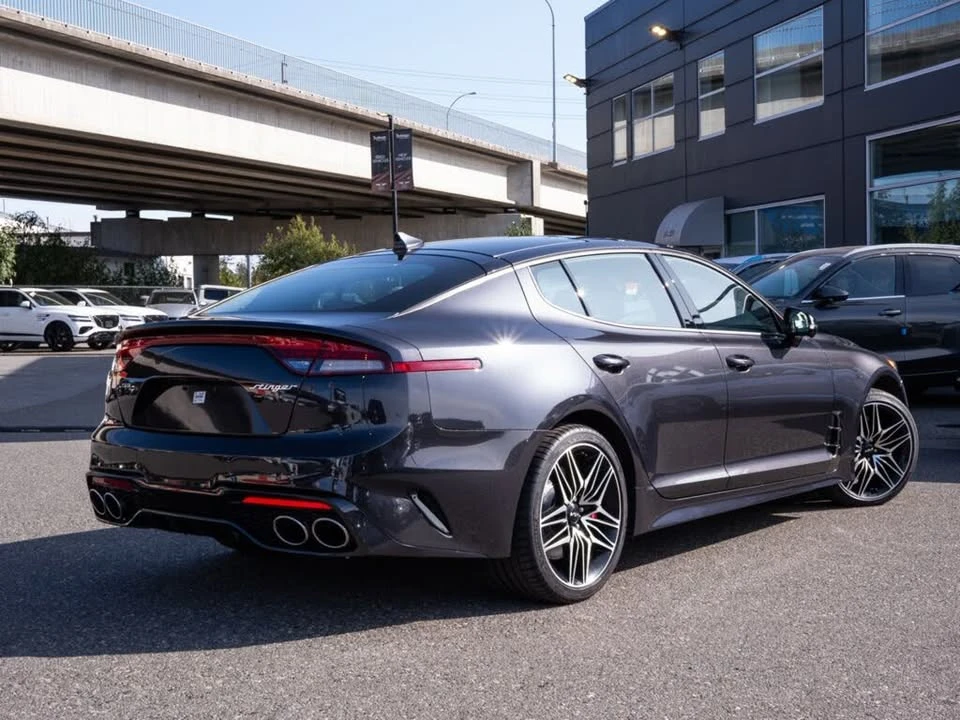 2023 Kia Stinger GT - Image 4 of 17